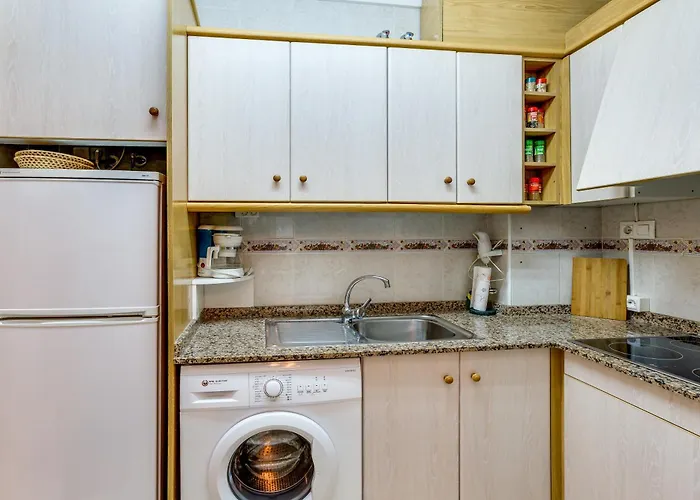 Gemuetliche 800 Meter Von Del Cura Entfernt アパート トレビエハ