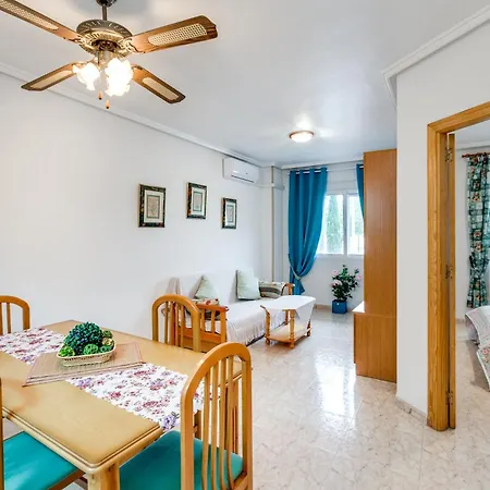 Gemuetliche 800 Meter Von Del Cura Entfernt * Torrevieja